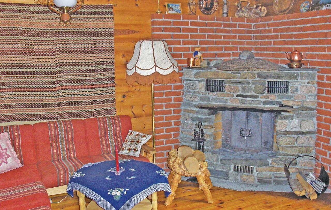 Cozy Home In Fjaerland With House A Mountain View 外观 照片